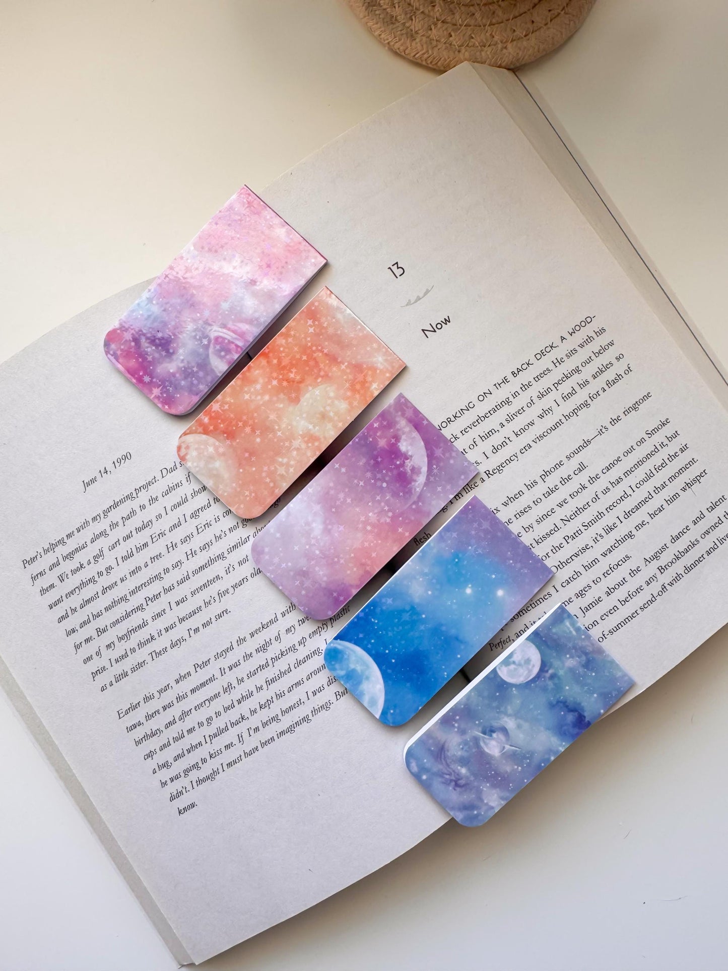 Planet Magnetic Bookmarks
