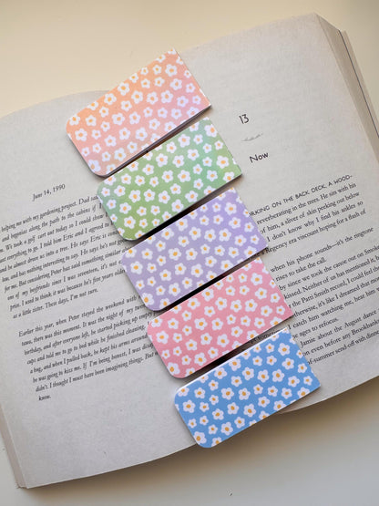 Daisy Floral Magnetic Bookmarks