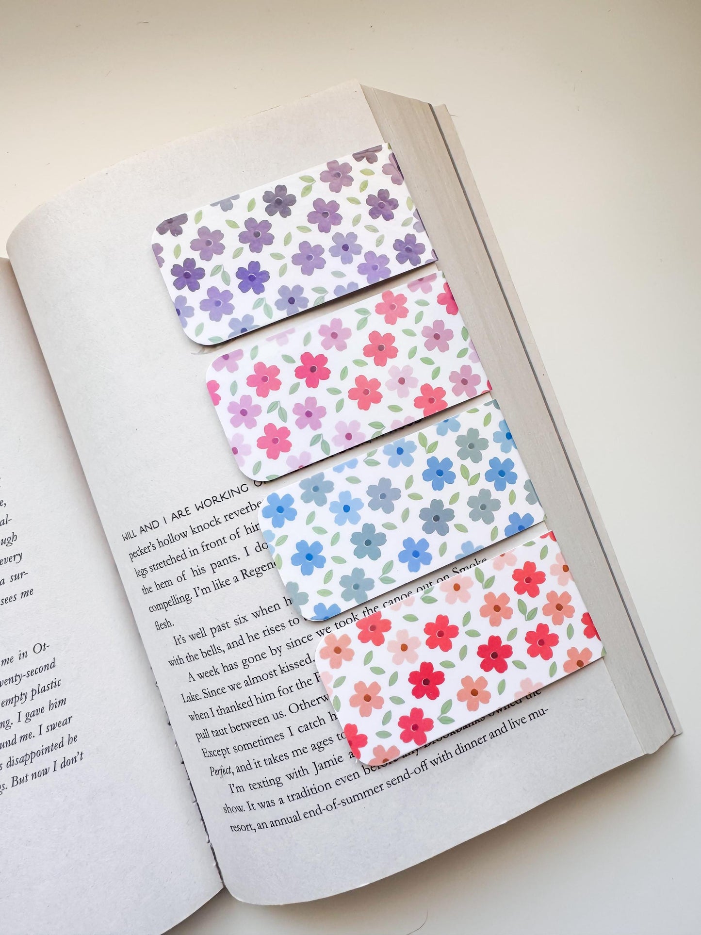 Daisy Floral Magnetic Bookmarks