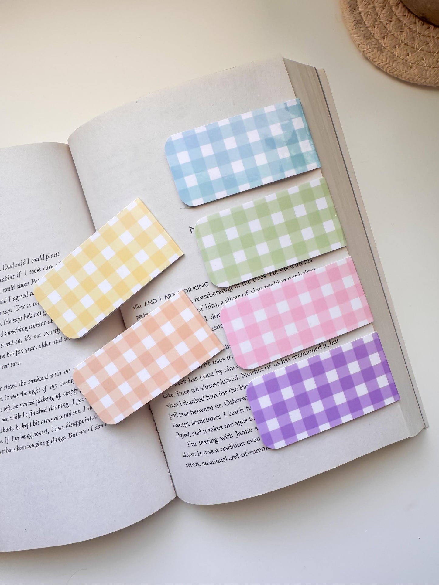 Gingham Magnetic Bookmarks