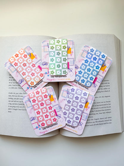 Daisy Checkered Magnetic Bookmarks