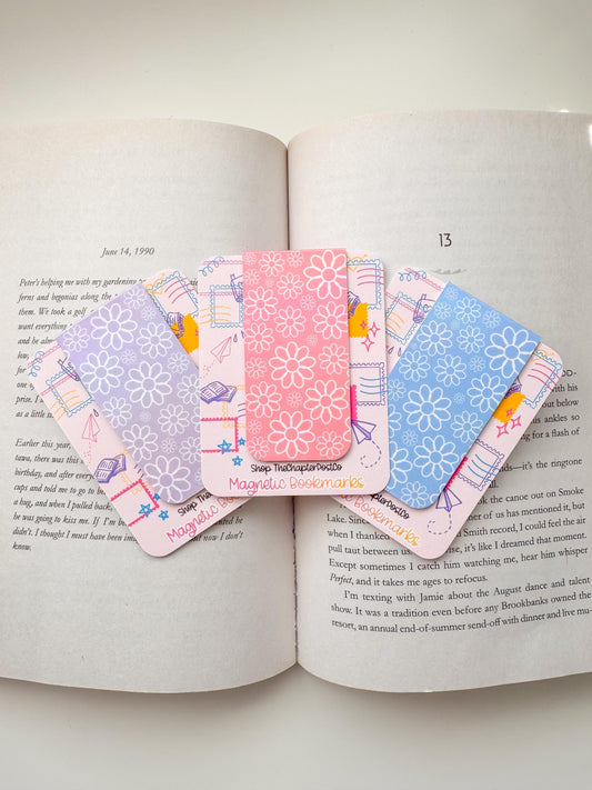 Holographic Floral Daisy Magnetic Bookmark