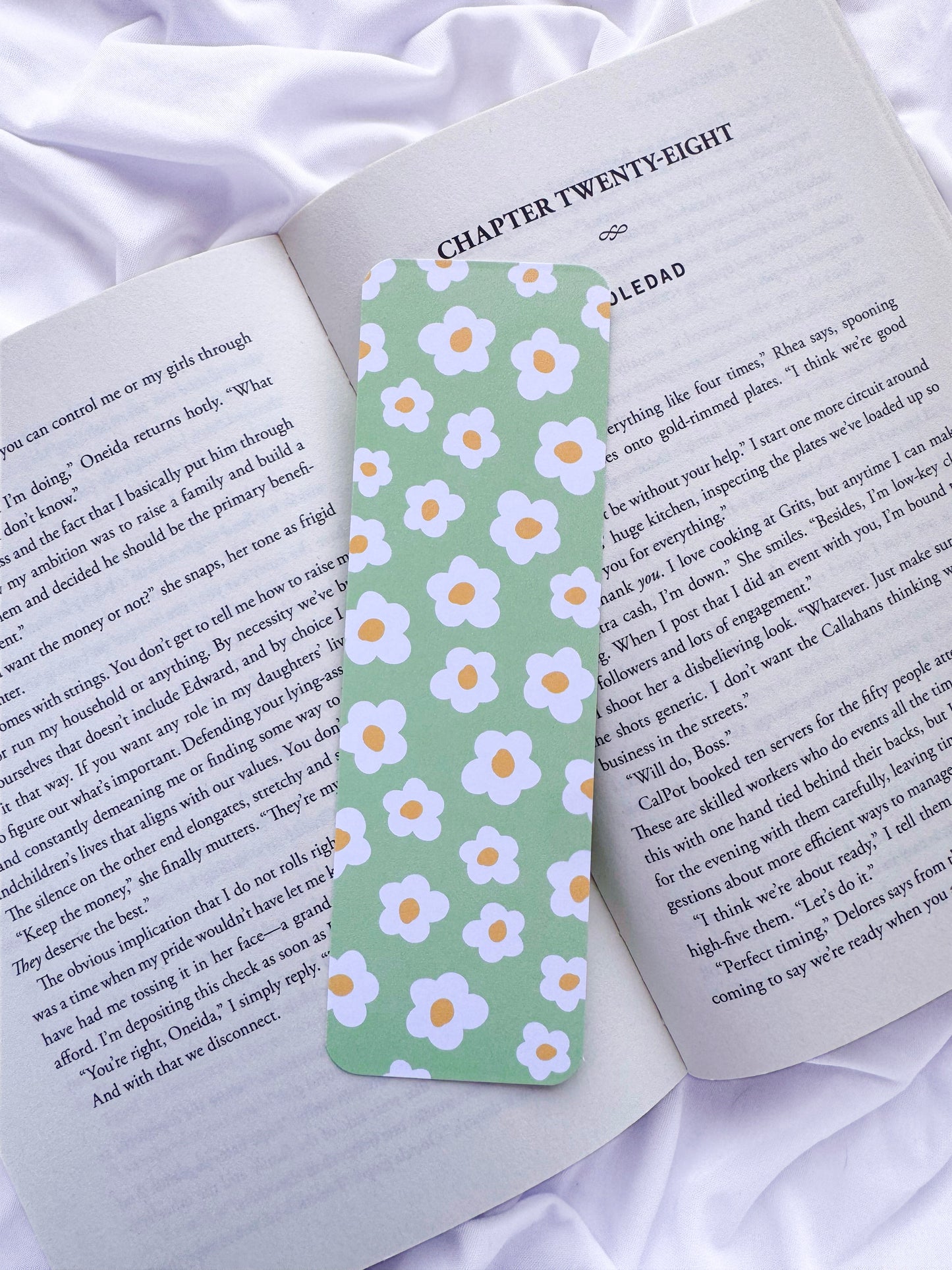 Floral Daisy Bookmark Set | Spring Flower Cardstock Reader Accessory
