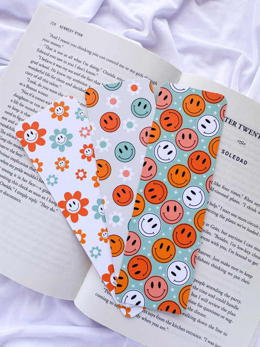 Happy Face Bookmark Set