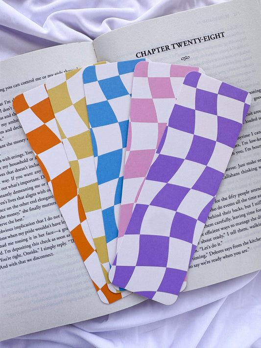 Wavy Checkered Bookmarks