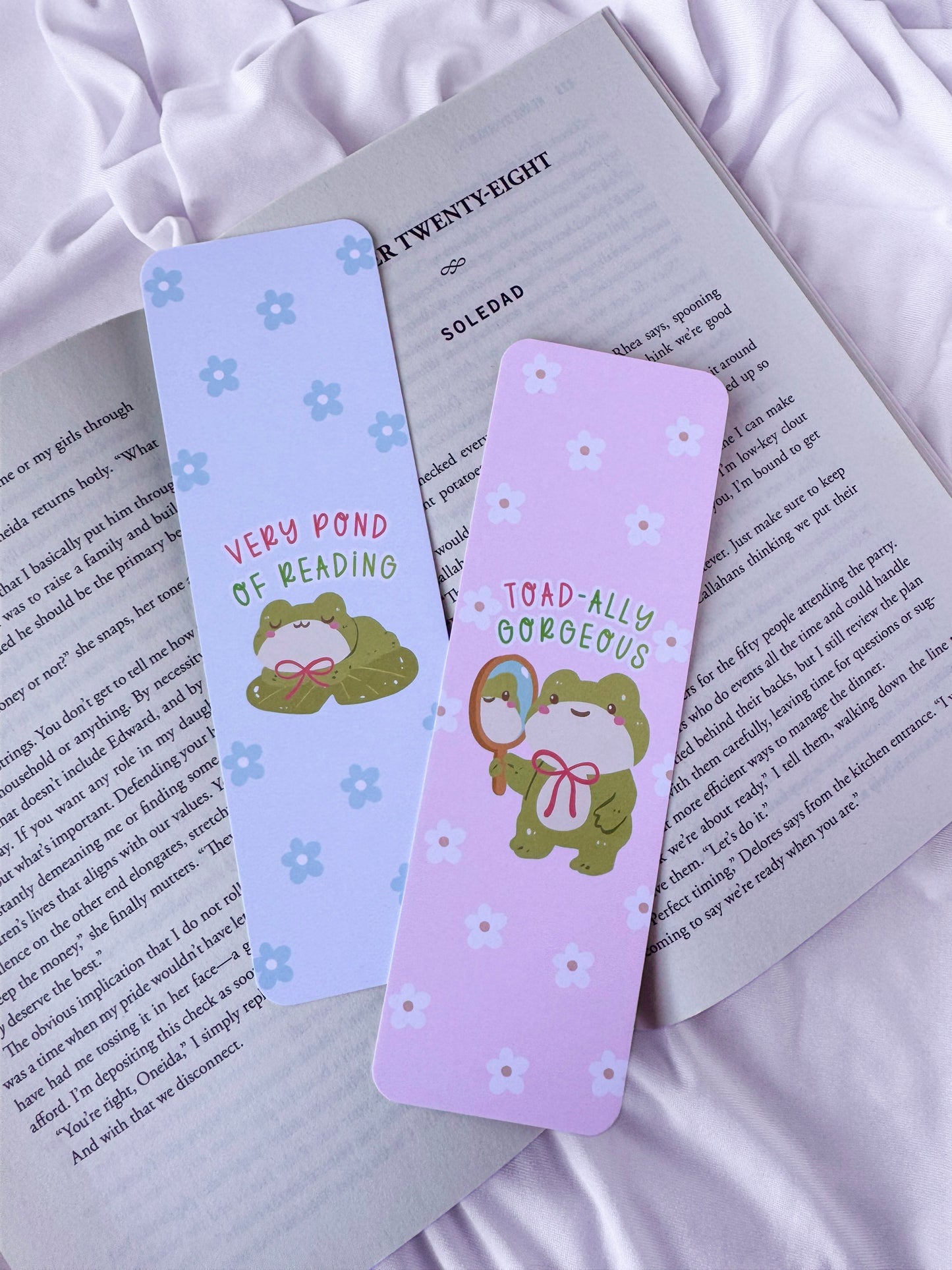 Pretty Frogs Bookmarks